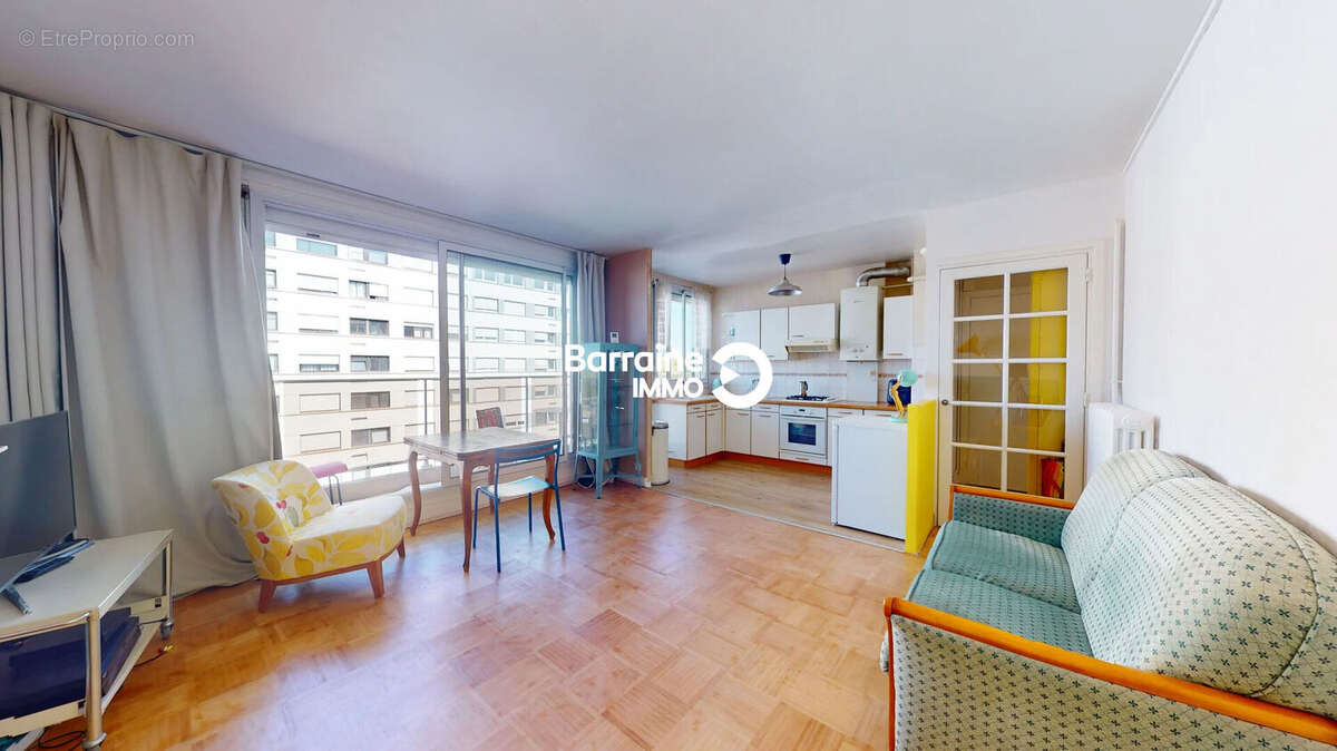 Lorient centre - appartement t3 avec grand balcon et ascenseur - photo 6