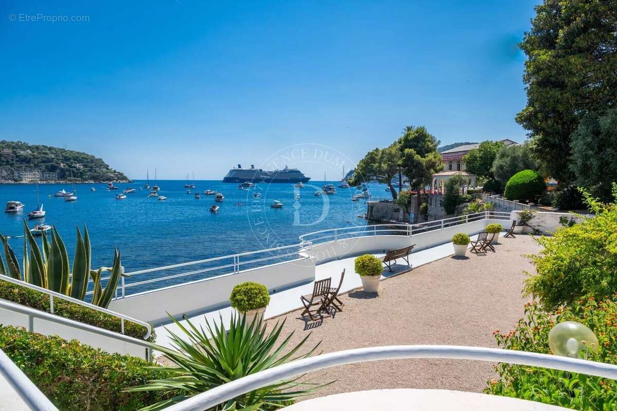 Dernier étage au sein d'une résidence en bord de mer - photo 4