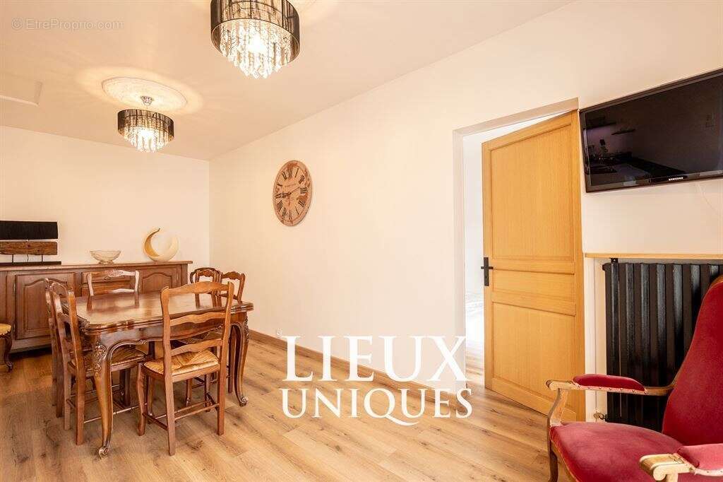 Maison à CHISSAY-EN-TOURAINE