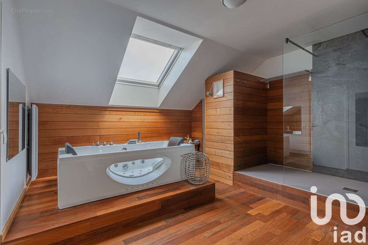 Photo 4 - Maison à SERRIERES-EN-CHAUTAGNE