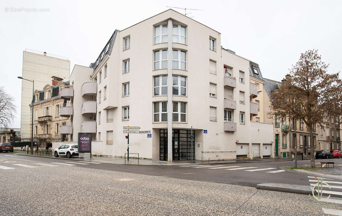 NANCY Thermal Cité Judiciaire - appartement 121m2 avec balcon et Parking ! - photo 9