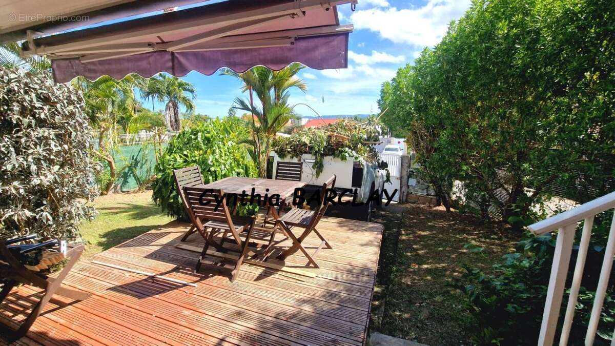 Maison à LES TROIS-ILETS