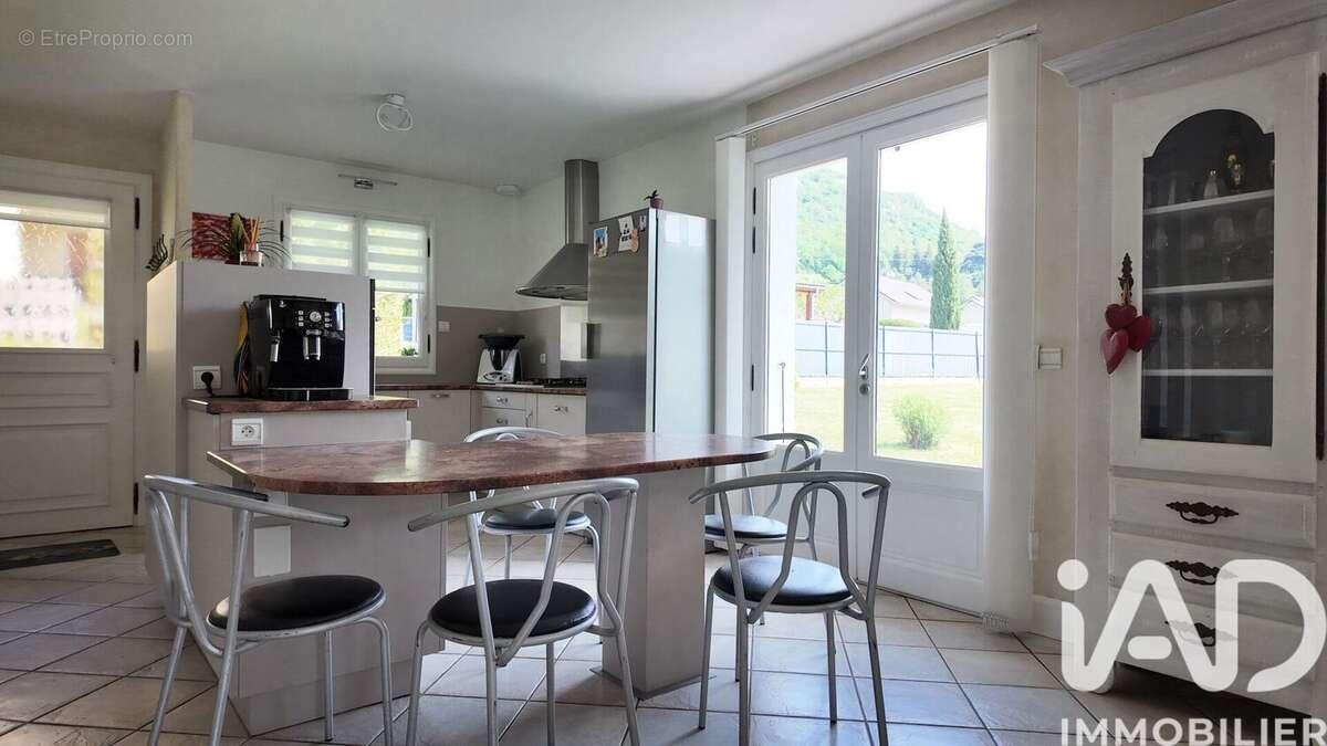 Photo 6 - Maison à SAINT-JEOIRE-PRIEURE