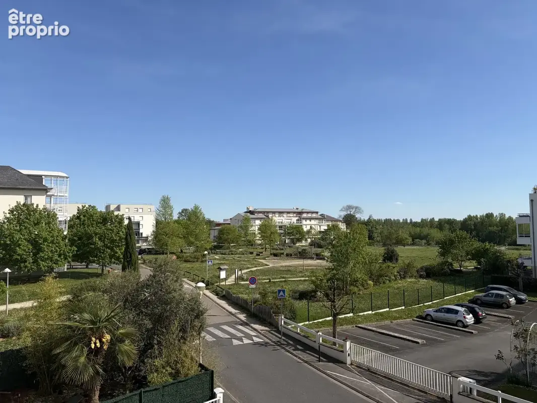 Appartement 70 m² à Saint-Jean-De-Braye  - photo 2