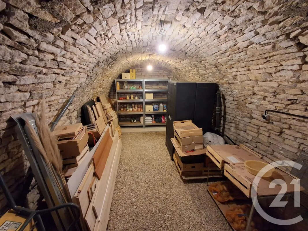 Maison à SEMENTRON
