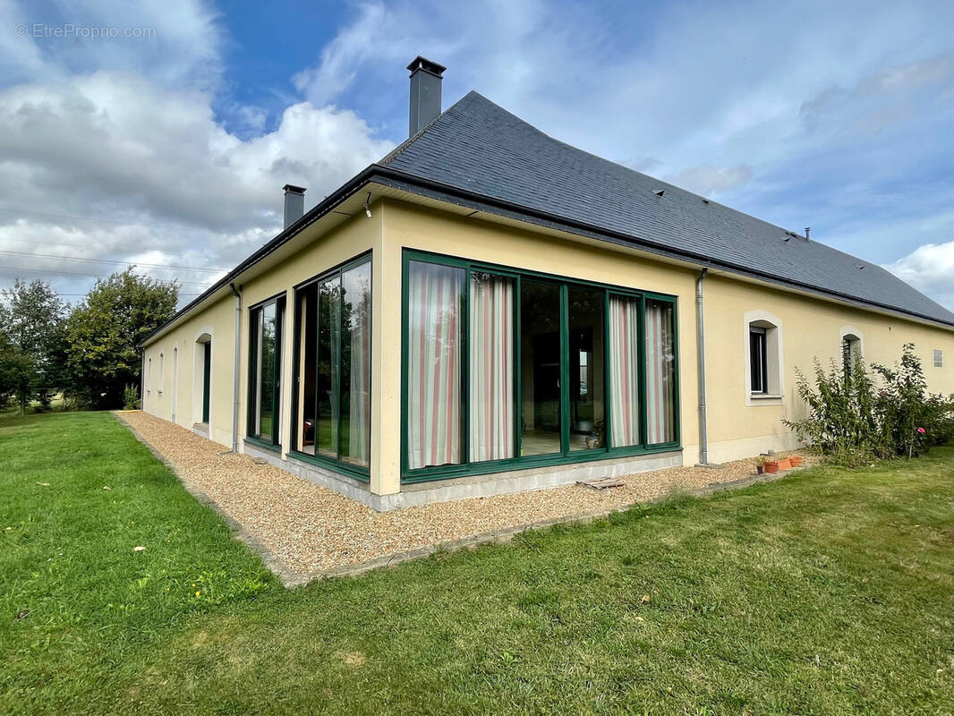 Maison à CHATEAU-GONTIER