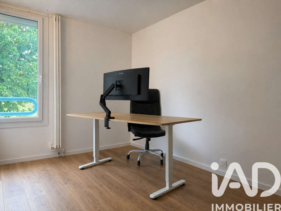 Photo 8 - Appartement à ERAGNY