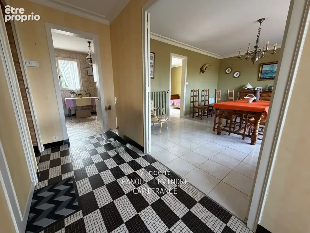Maison à vendre 6 pièces RIVES DU LOIR EN ANJOU (49) - photo 6