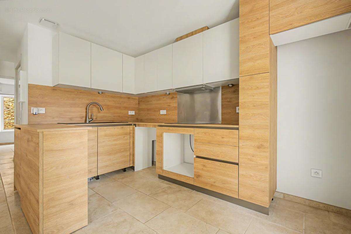 Appartement à EYGUIERES