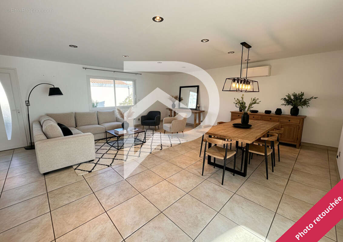 Maison à AIGUES-MORTES