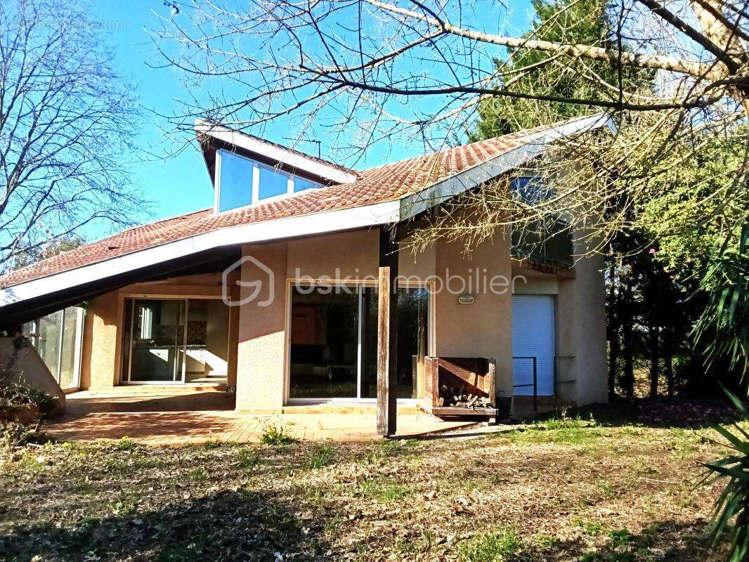 Maison à PEYREHORADE