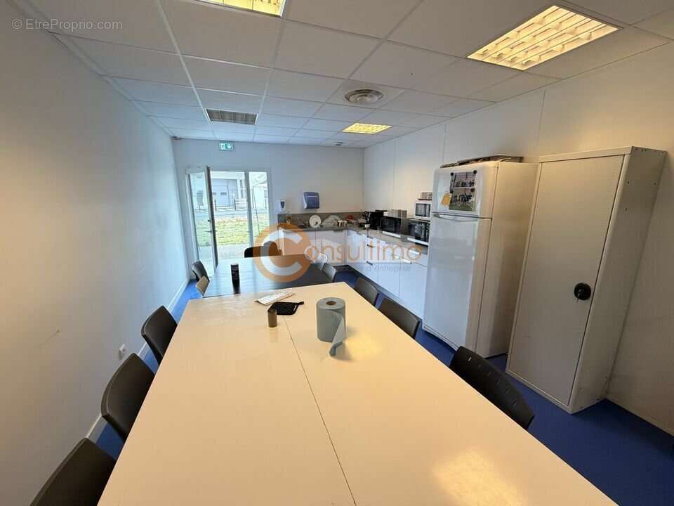 Commerce à MARTILLAC