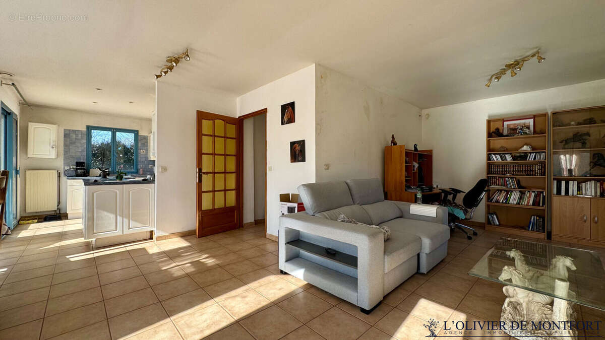 Maison à MONTFORT-L'AMAURY