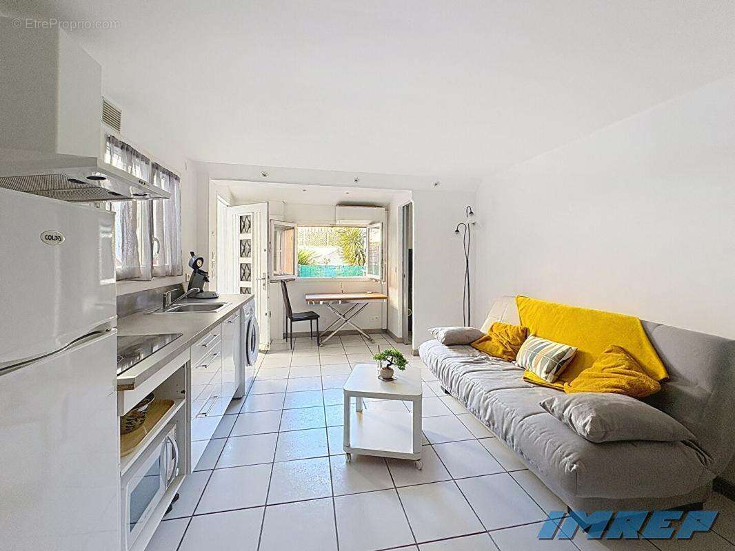 Appartement à MARSEILLE-9E