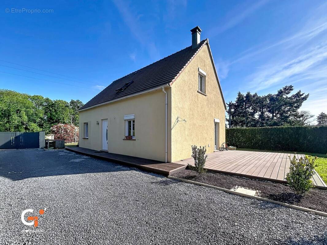 Maison à ANNEVILLE-AMBOURVILLE