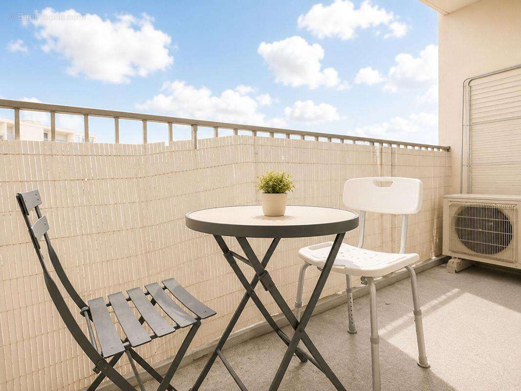 Vente T2 51m2 BORDEAUX (33000) - photo 2