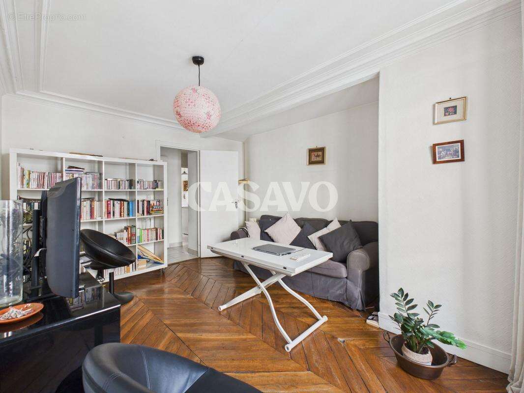 Appartement à PARIS-9E