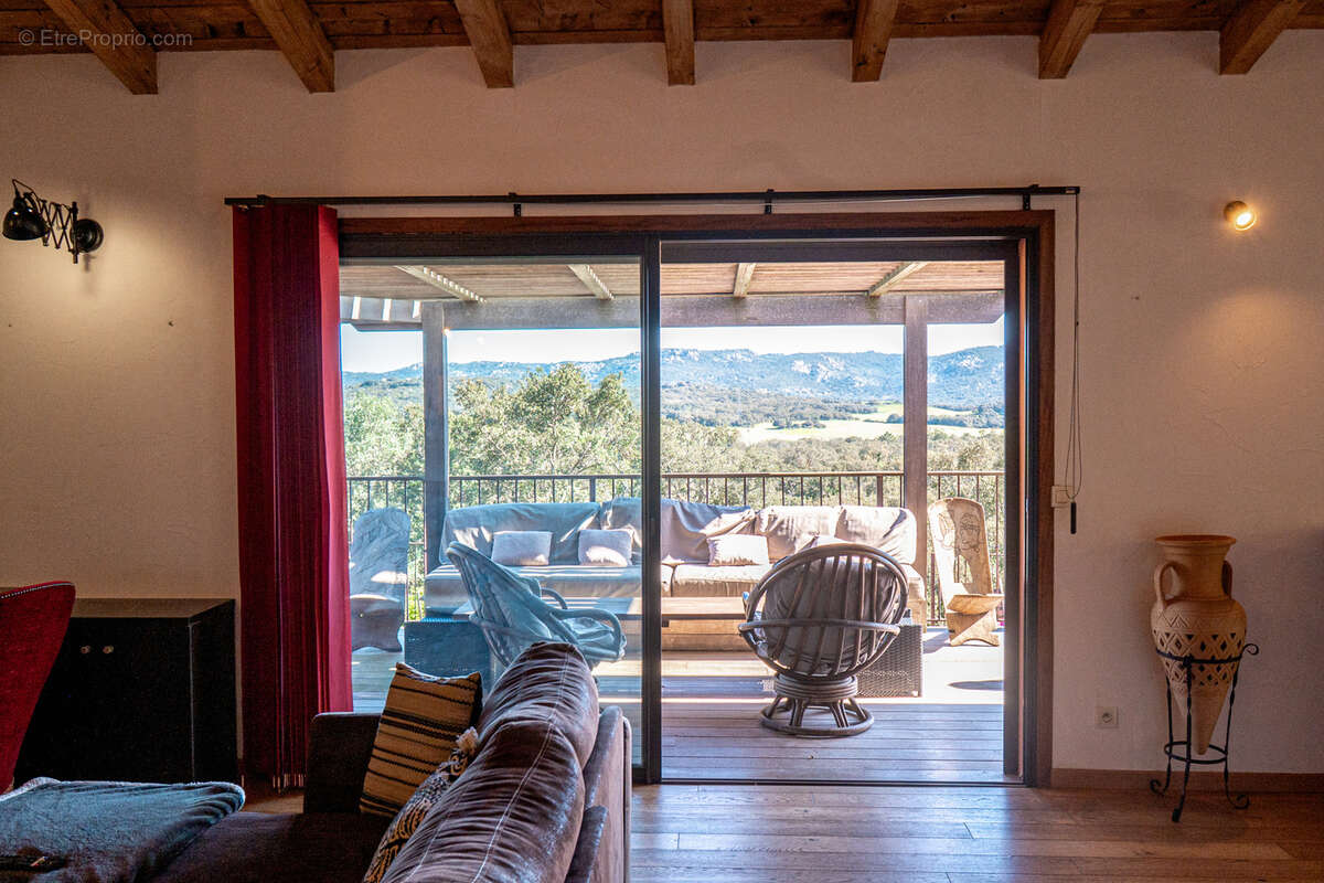 Maison à SOTTA