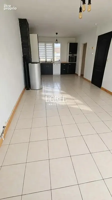 Maison de residence - 80m2 - 3 chambres - jardin - sous sol - photo 2