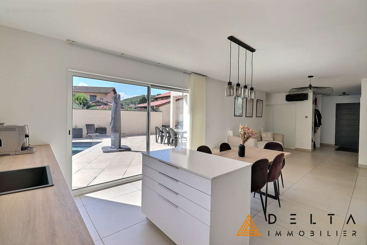 Maison 119 m² avec piscine sur terrain de 401 m² - photo 17
