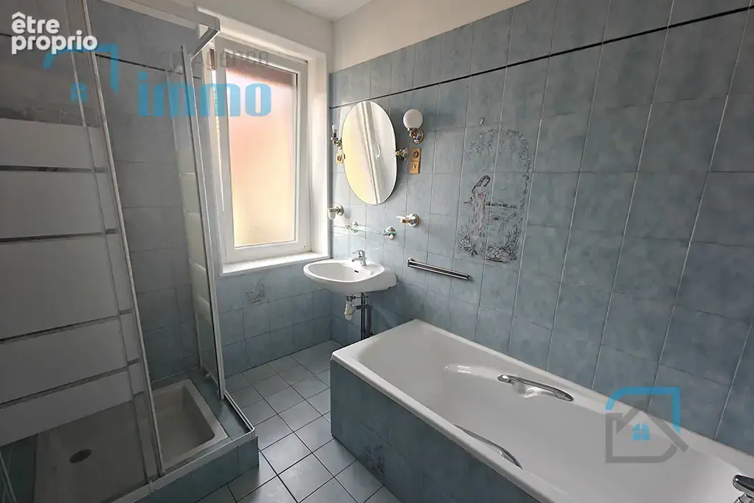 Mehun-Sur-Yèvre - Maison en pierres, 5 pièces, 2 chambres, grenier, jardin - photo 7