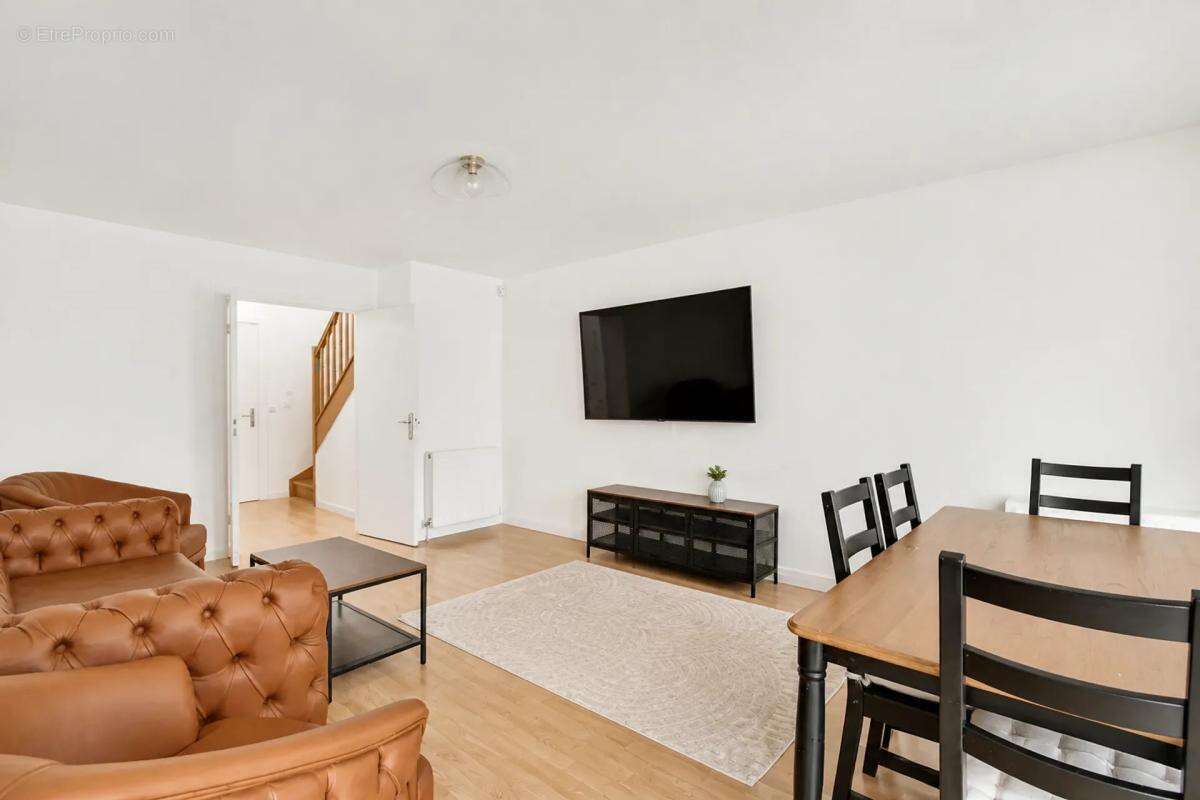 Maison de 5 pièces de 100 m² - photo 3