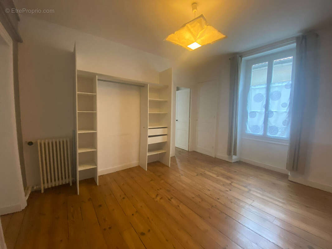 Appartement 129 m² à Pau  - photo 3