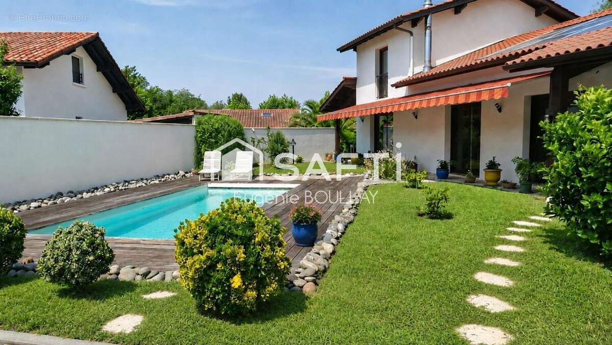 Photo 2 - Maison à ANGLET