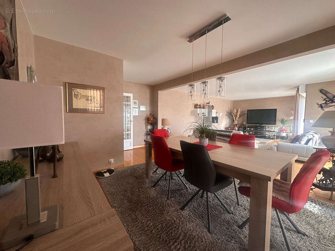 Appartement à ANNEMASSE