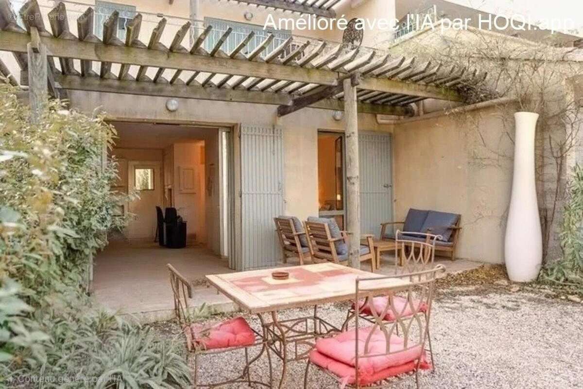 Photo 2 - Appartement à SAUMANE-DE-VAUCLUSE