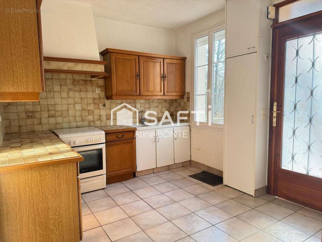Maison 55 m² à Conches-En-Ouche  - photo 7