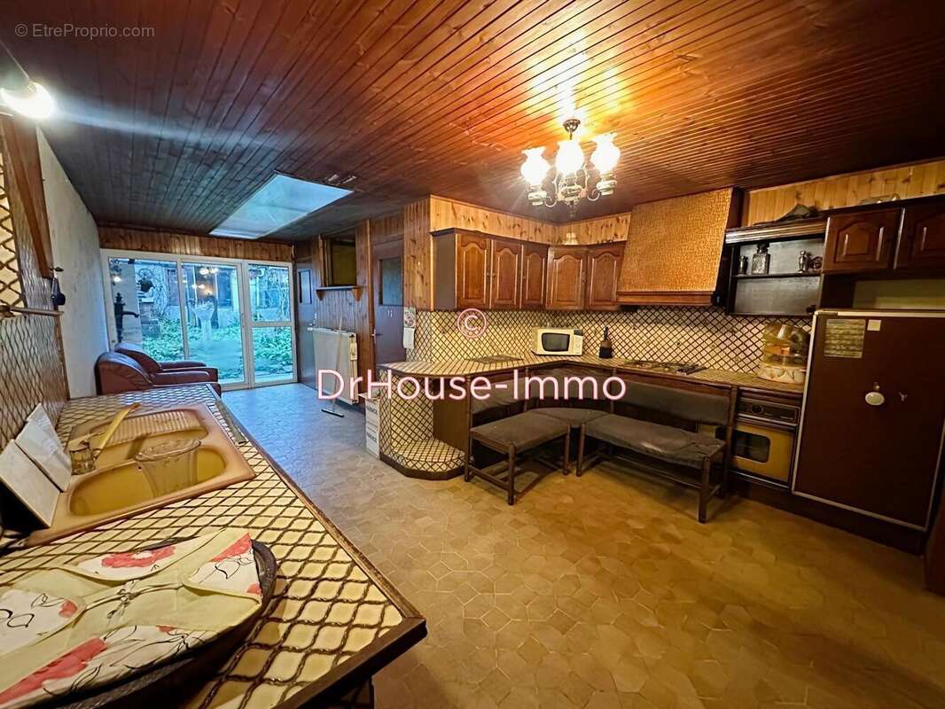 Maison à AUBERCHICOURT