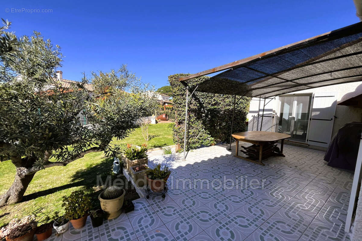 Maison à MILLAS