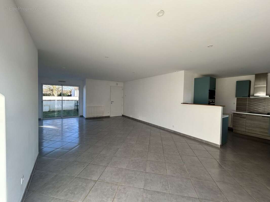 IMG2879 - Maison à COULON