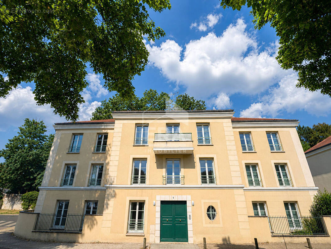 Appartement à LUZARCHES