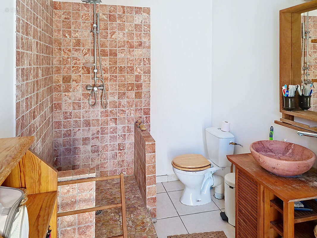 Maison à LES ANGLES