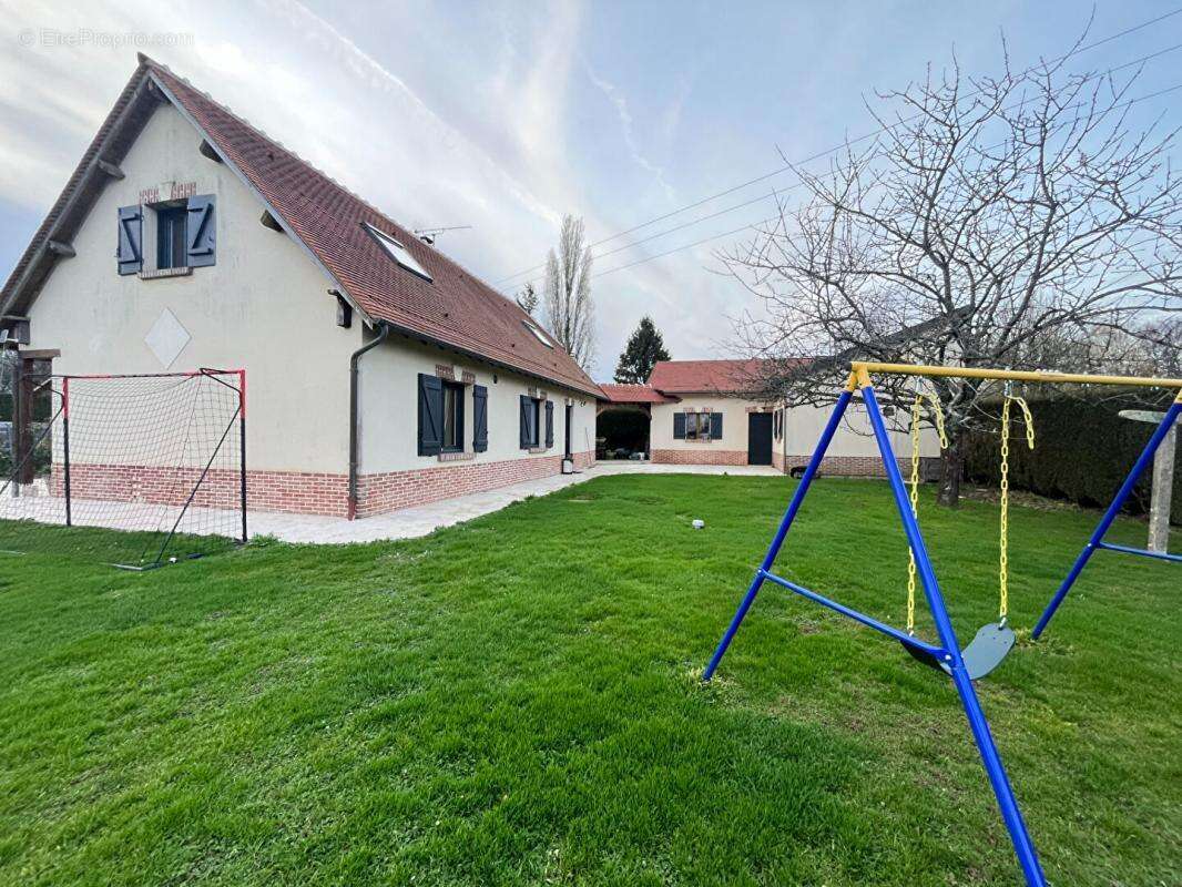 Maison à GOURNAY-EN-BRAY