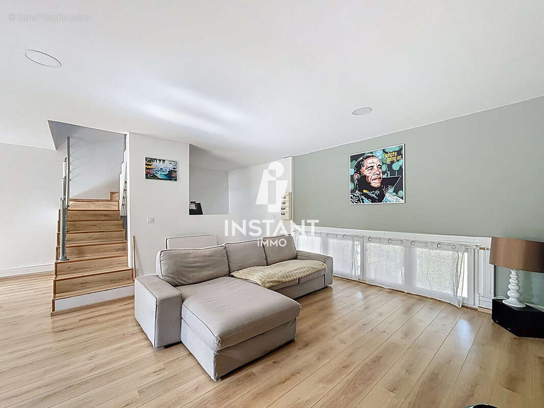 Appartement à BOISSY-SAINT-LEGER