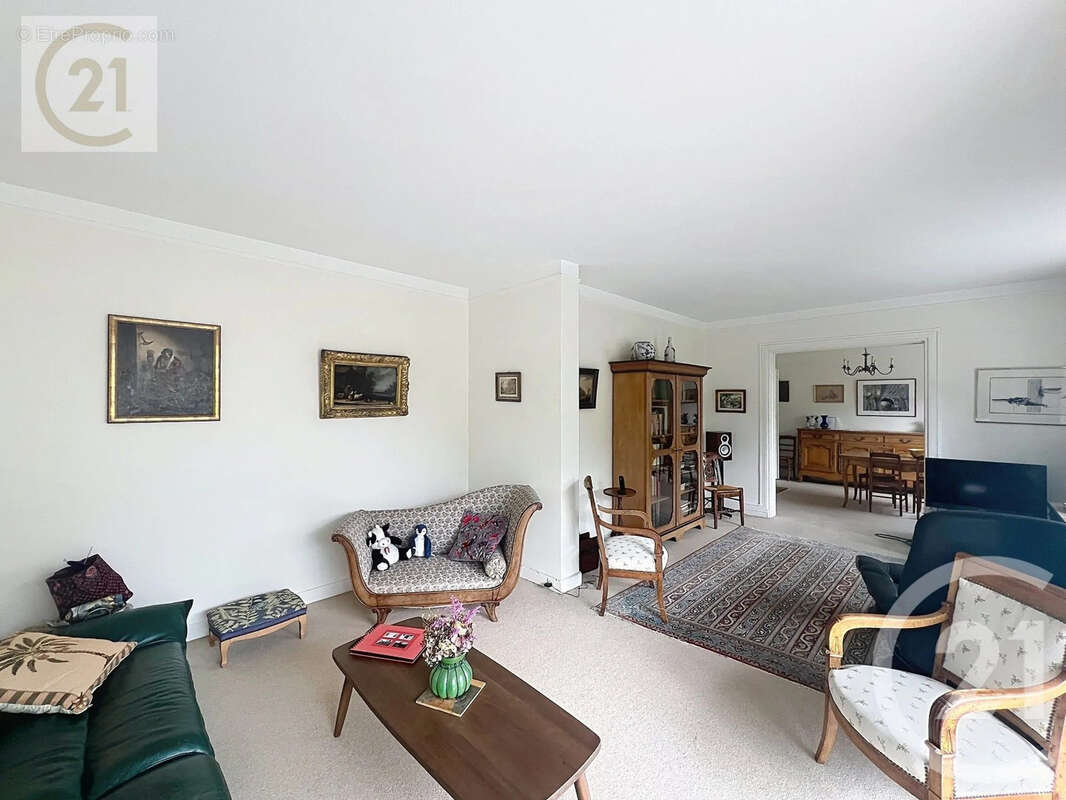 Appartement à SAINT-CLOUD