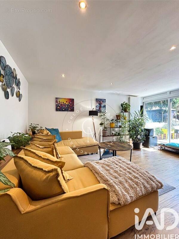 Photo 1 - Maison à LAGNY-SUR-MARNE