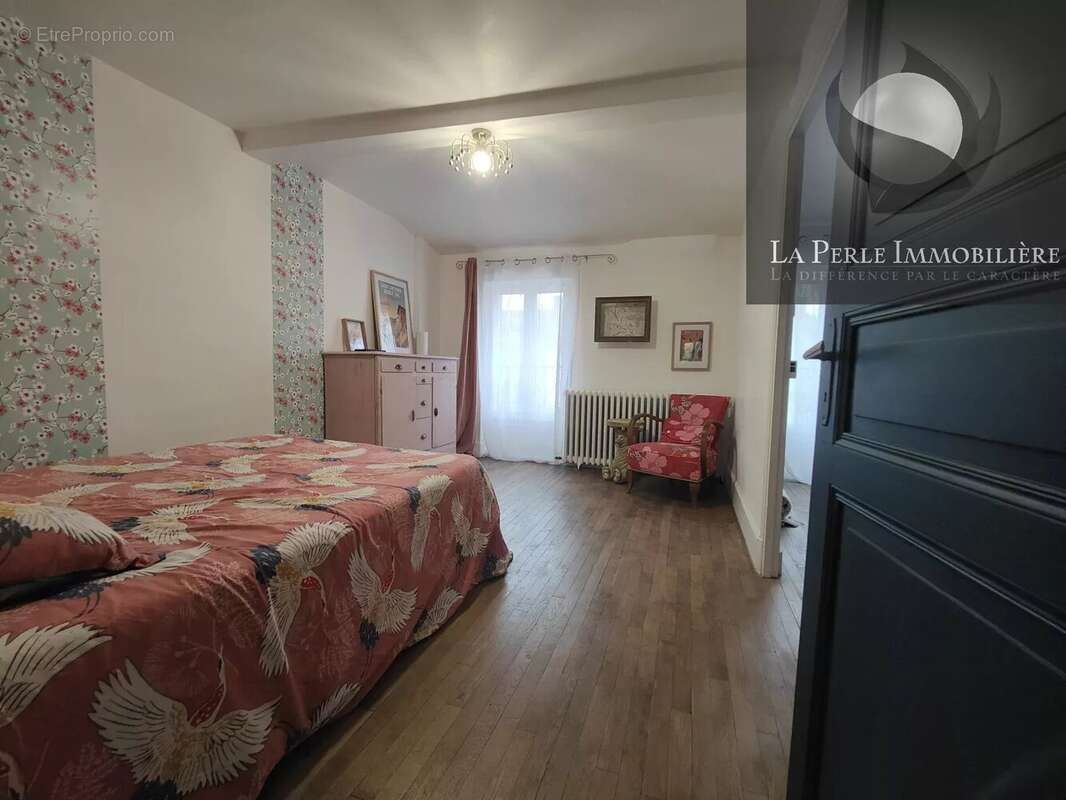 Maison à SAINT-ANTONIN-NOBLE-VAL