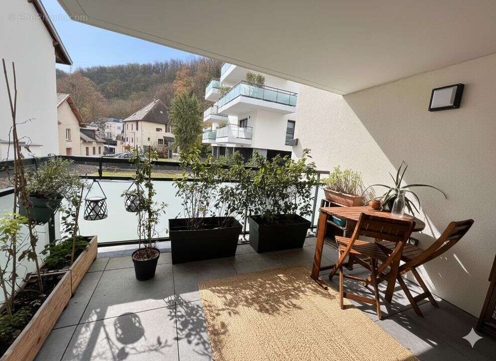 Appartement à VOGLANS