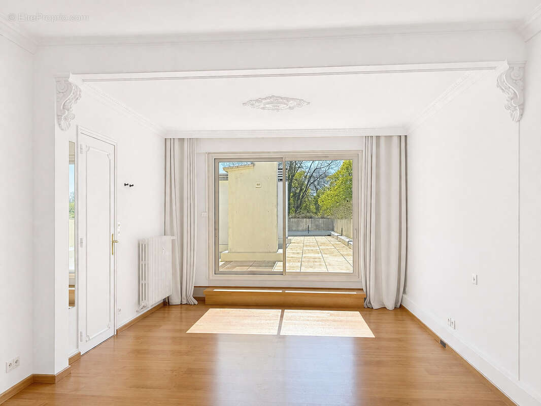 Appartement à FONTAINEBLEAU