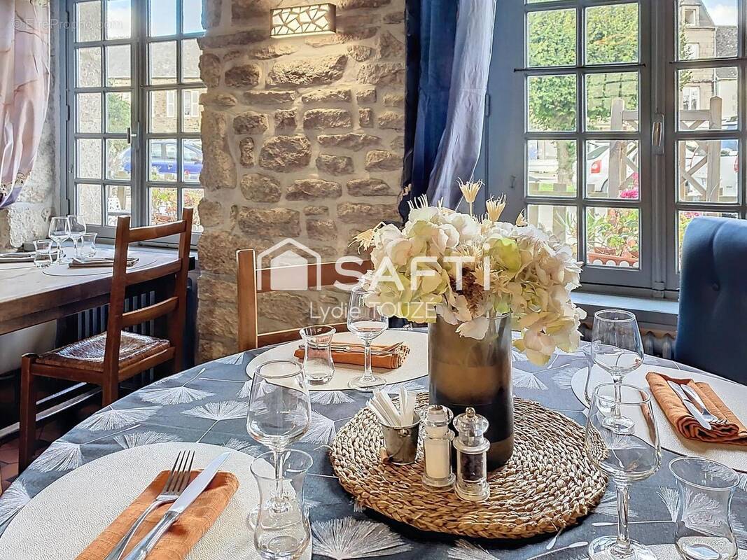 Photo 1 - Commerce à QUETTEHOU