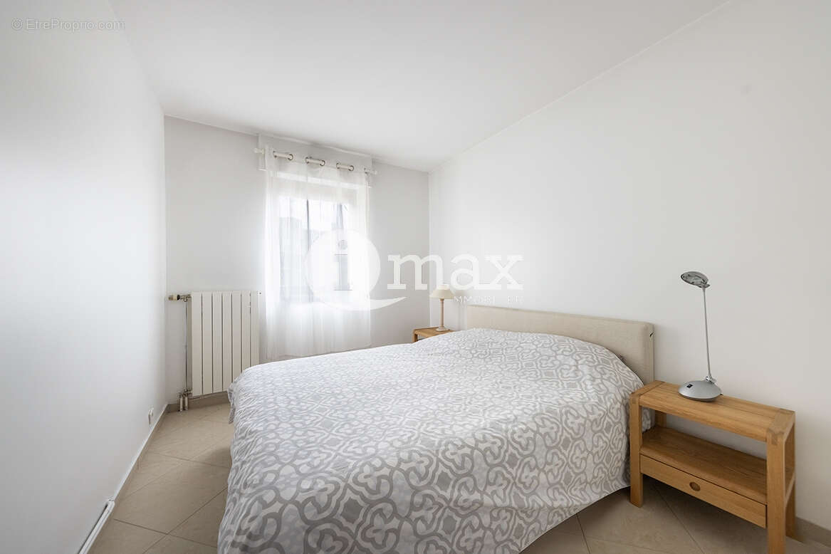 Appartement à LEVALLOIS-PERRET