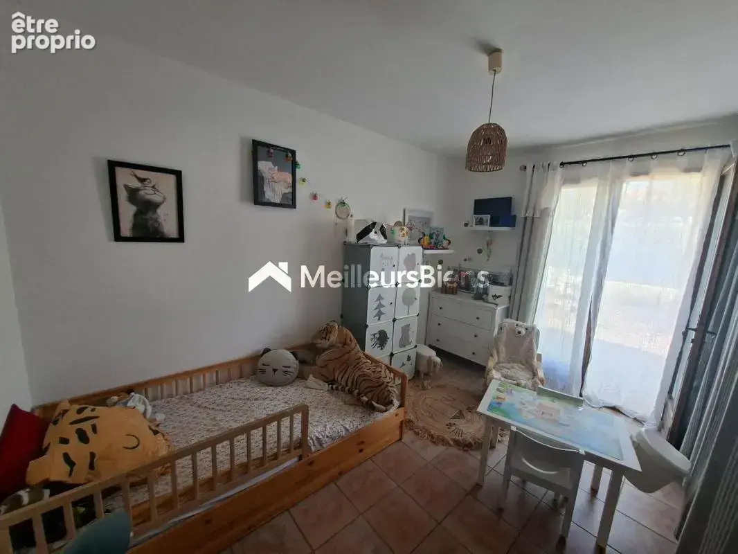 Saint-cyr-sur-mer – villa de plain-pied avec jardin - photo 10