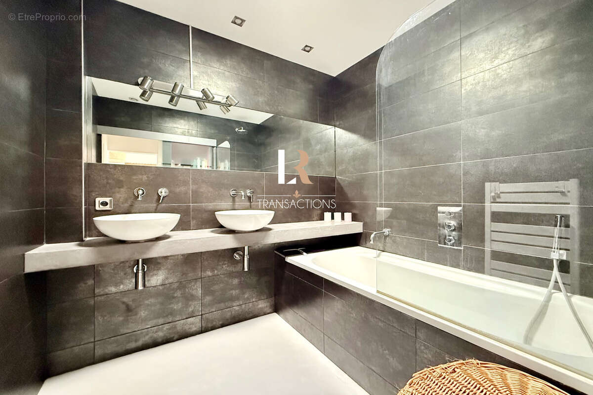 Maison à LA ROCHELLE