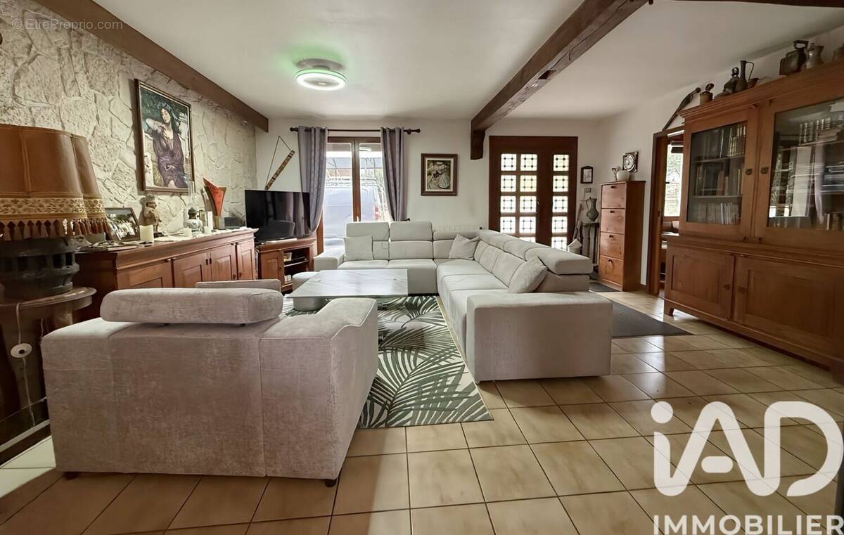 Photo 1 - Maison à SERAINCOURT