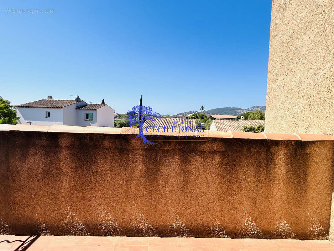 Maison à HYERES