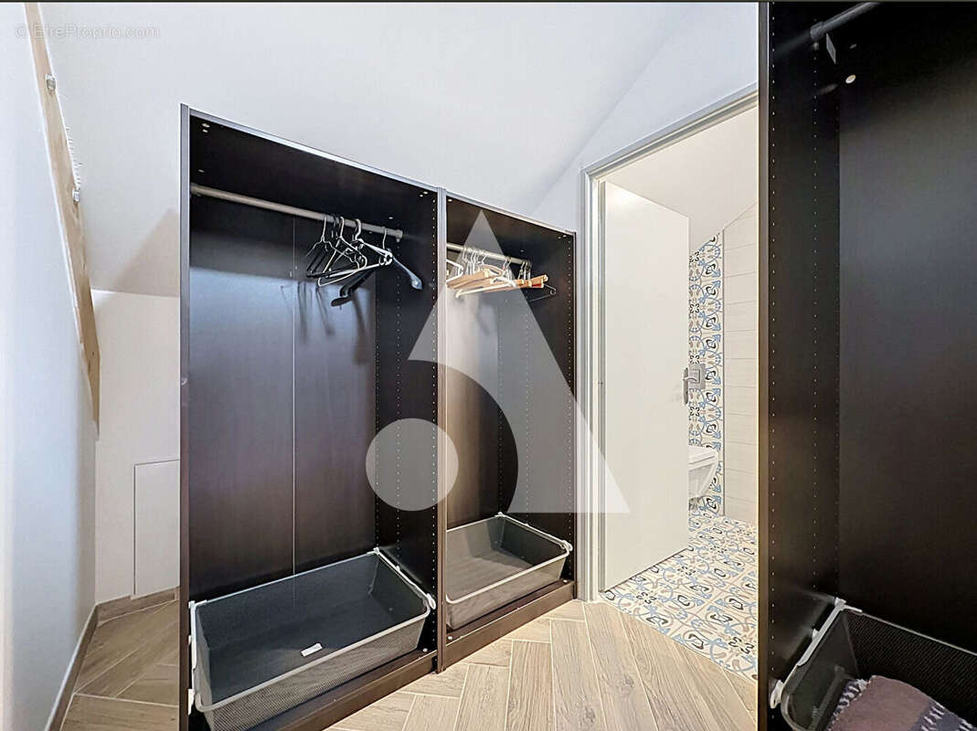 Villa contemporaine d'exception - RAMBAUD (05000) - Type 4 - photo 6